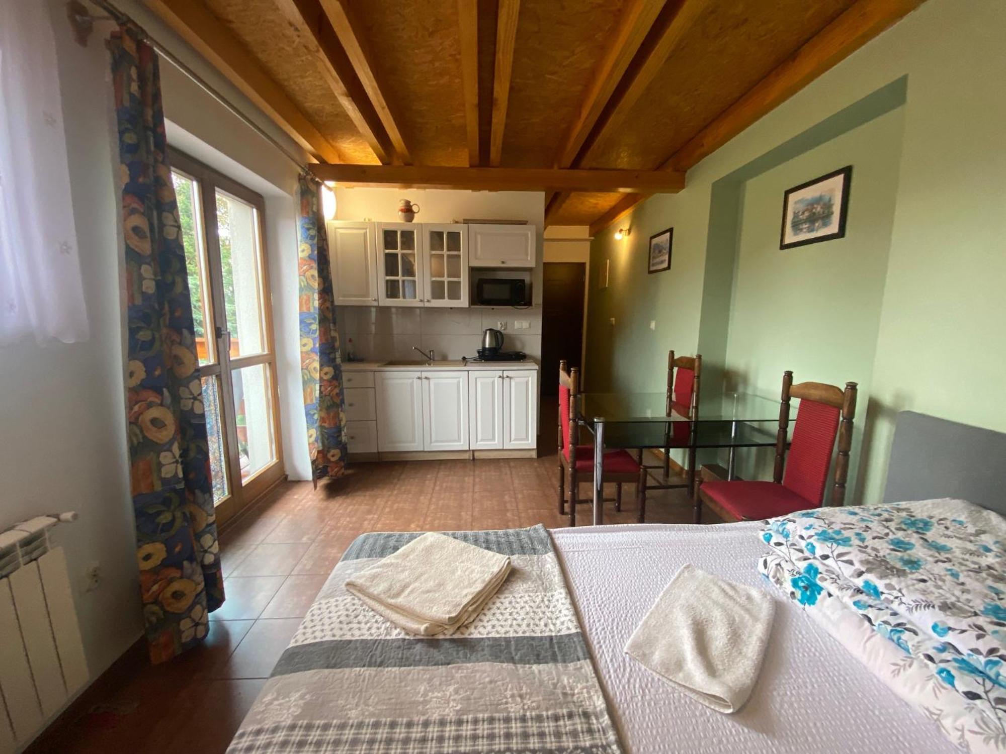 Zajazd Tadeo Pietrzykowice  Extérieur photo